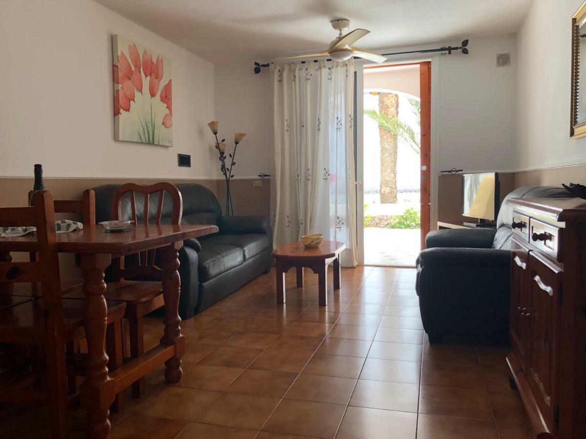 Beachfront Apartment Arona  Exterior photo